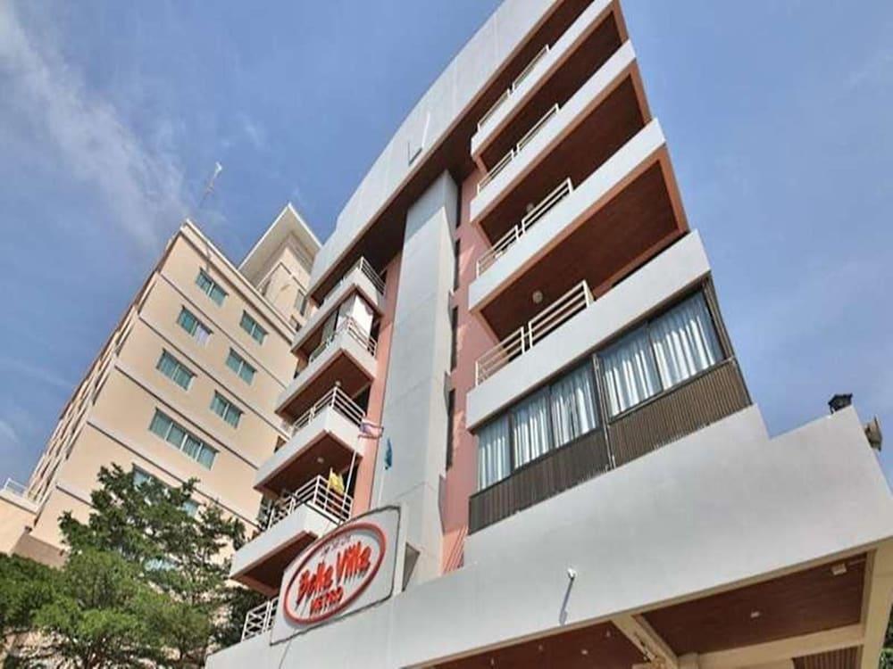 Bella Villa Metro Pattaya Exterior foto
